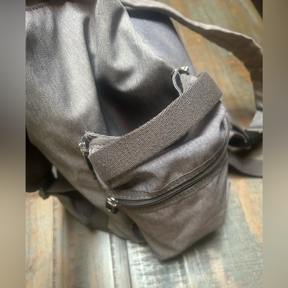 Storksak Large, Multi-Functional, Waterproof, Travel Backpack, Diaper Bag - Picture 2 of 16